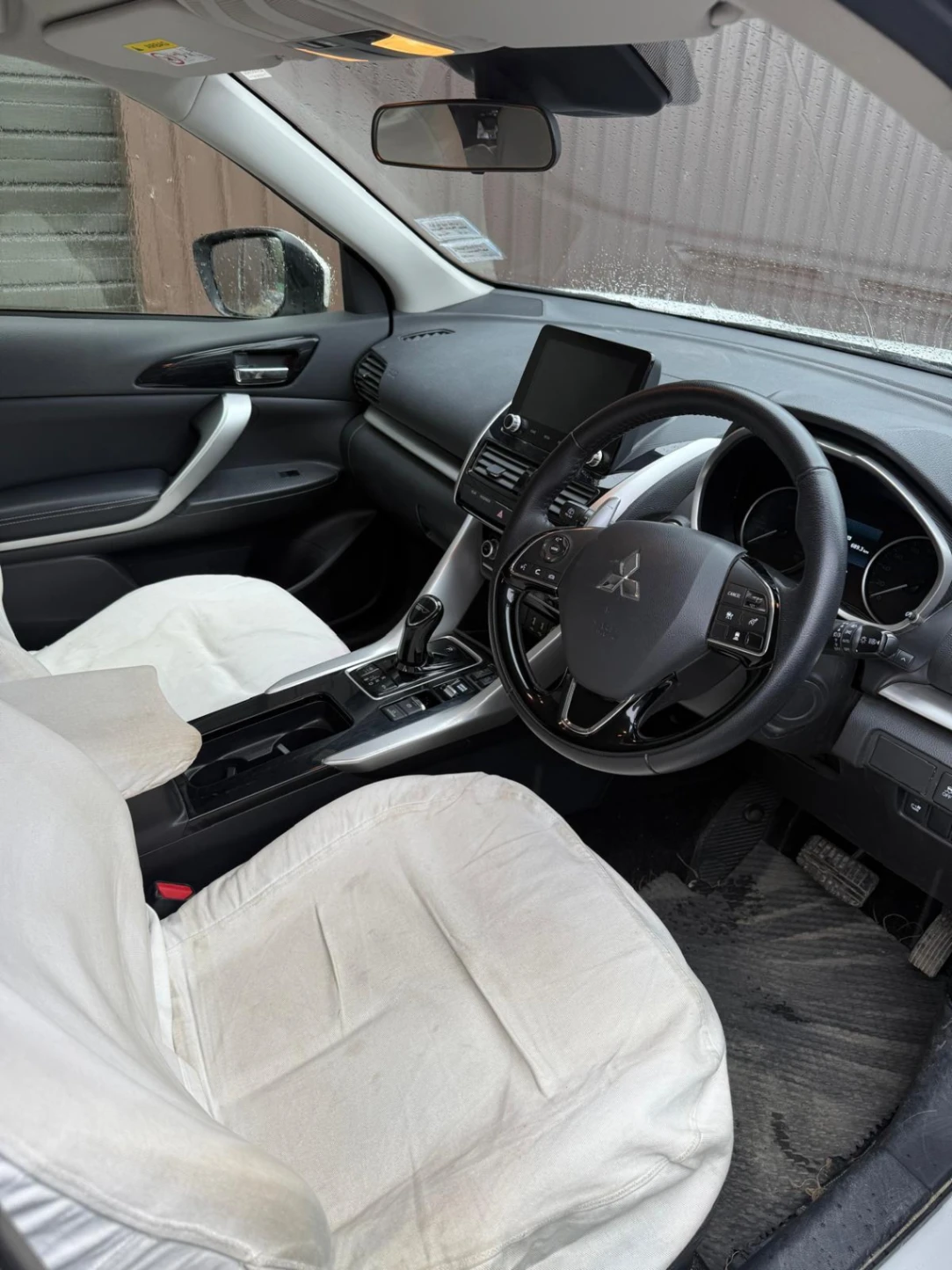 2024 Mitsubishi Eclipse Cross PHEV — photo 5