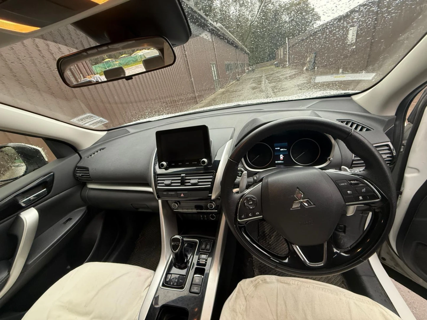 2024 Mitsubishi Eclipse Cross PHEV — photo 6