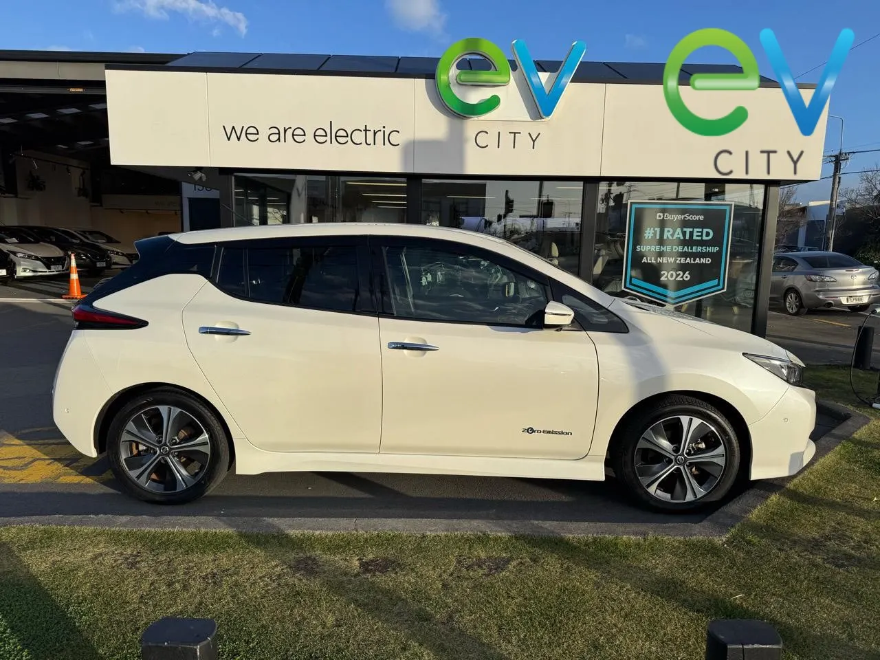 2019 Nissan Leaf G (40kWh) Pro Pilot, 360 Camera, photo 2