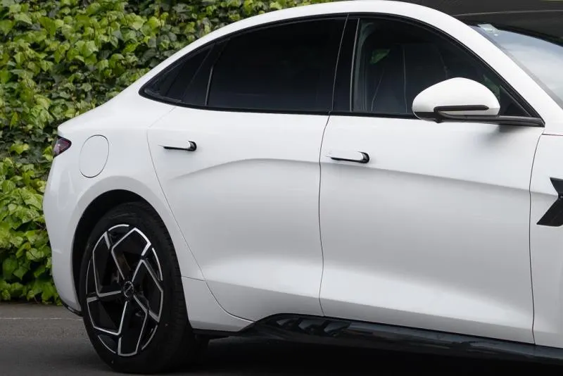 2025 BYD Seal Performance Long Range Dual Motor (82.6kWh) — photo 7
