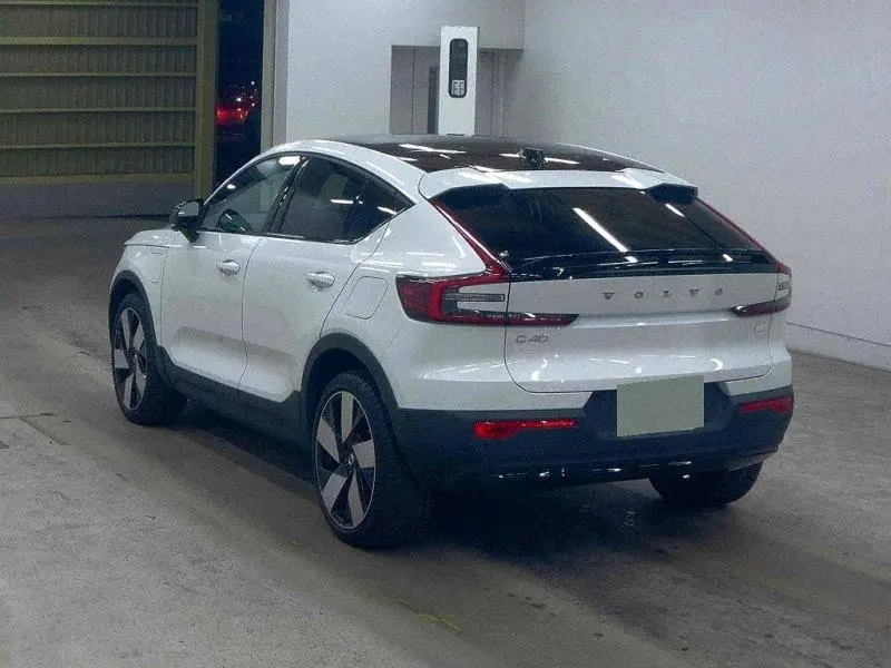 2024 Volvo C40 Recharge Ultimate (78kWh) — photo 10