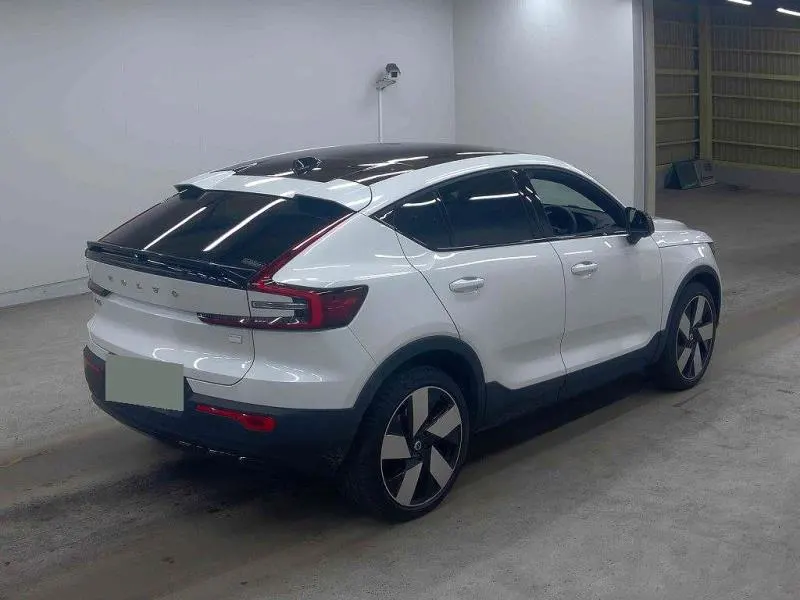 2024 Volvo C40 Recharge Ultimate (78kWh) — photo 11