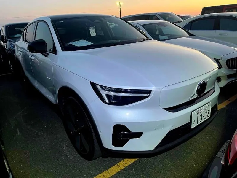 2024 Volvo C40 Recharge Ultimate (78kWh) — photo 2