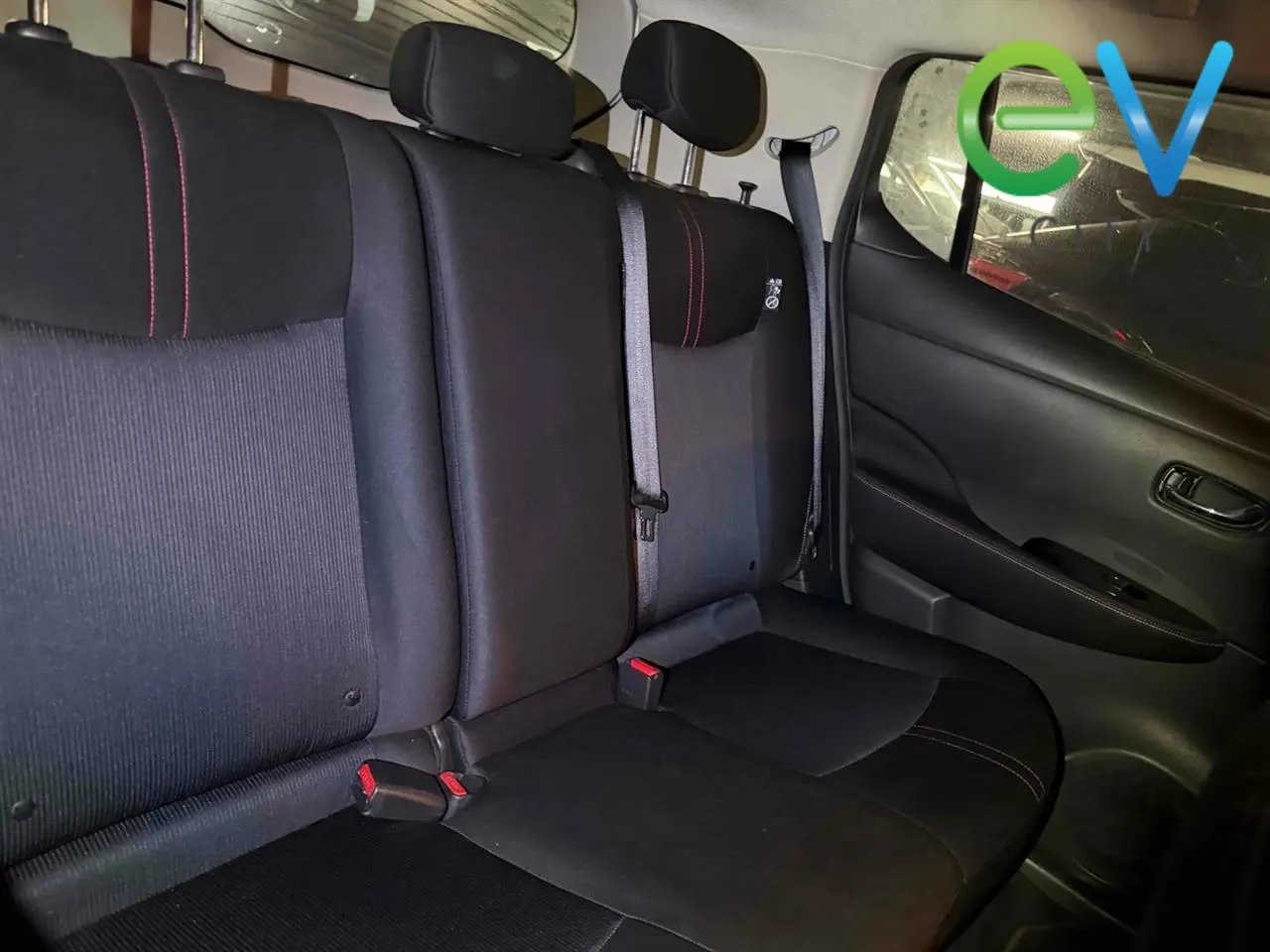 2019 Nissan Leaf X 40kWh NISMO — photo 8