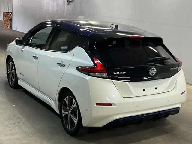 2018 Nissan Leaf X (40kWh), photo 3