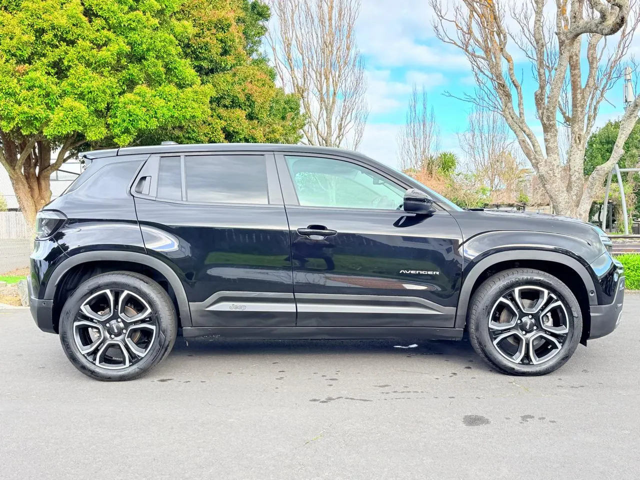 2024 Jeep Avenger Altitude (54kWh) — photo 4