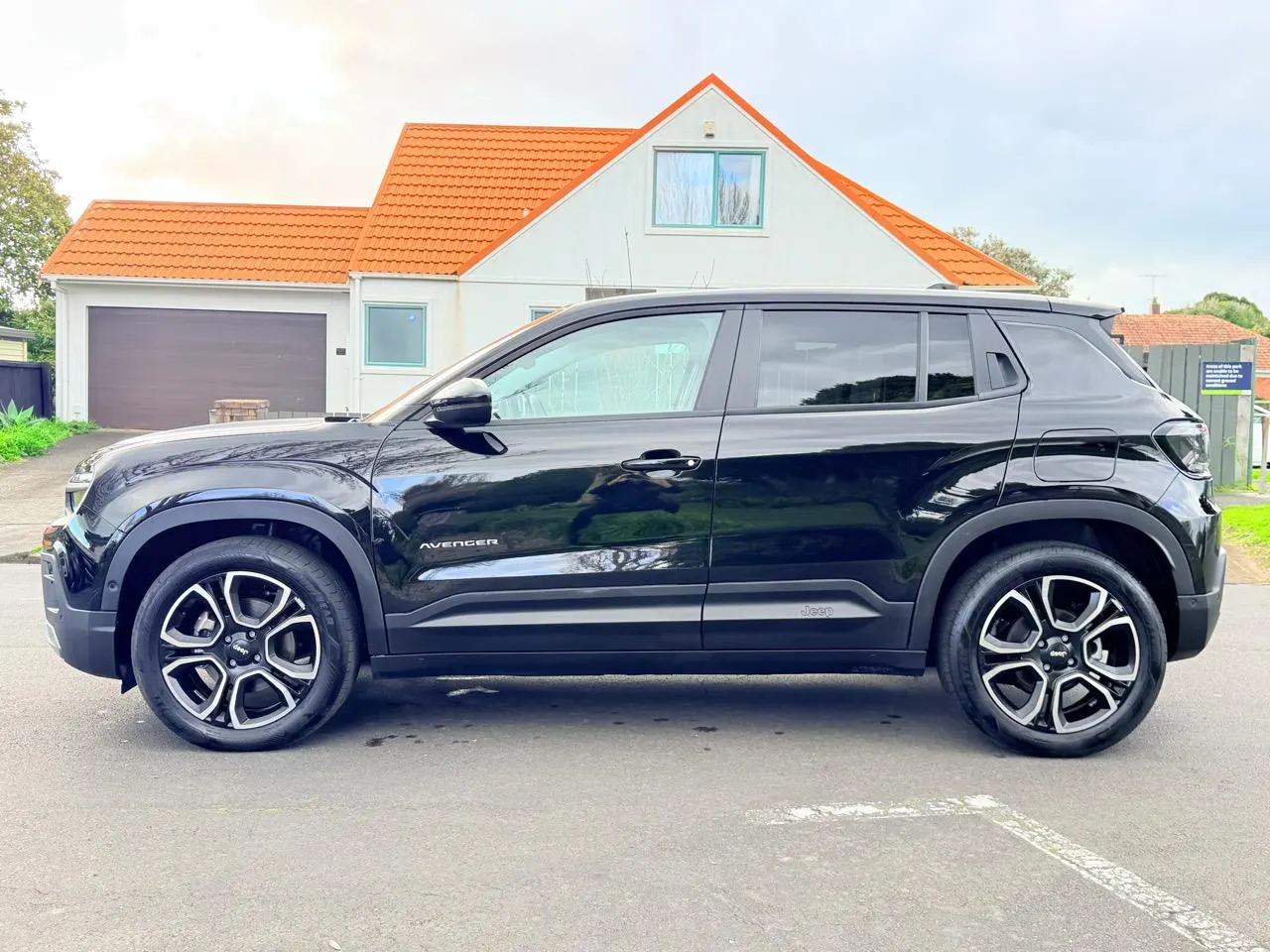 2024 Jeep Avenger Altitude (54kWh) — photo 8
