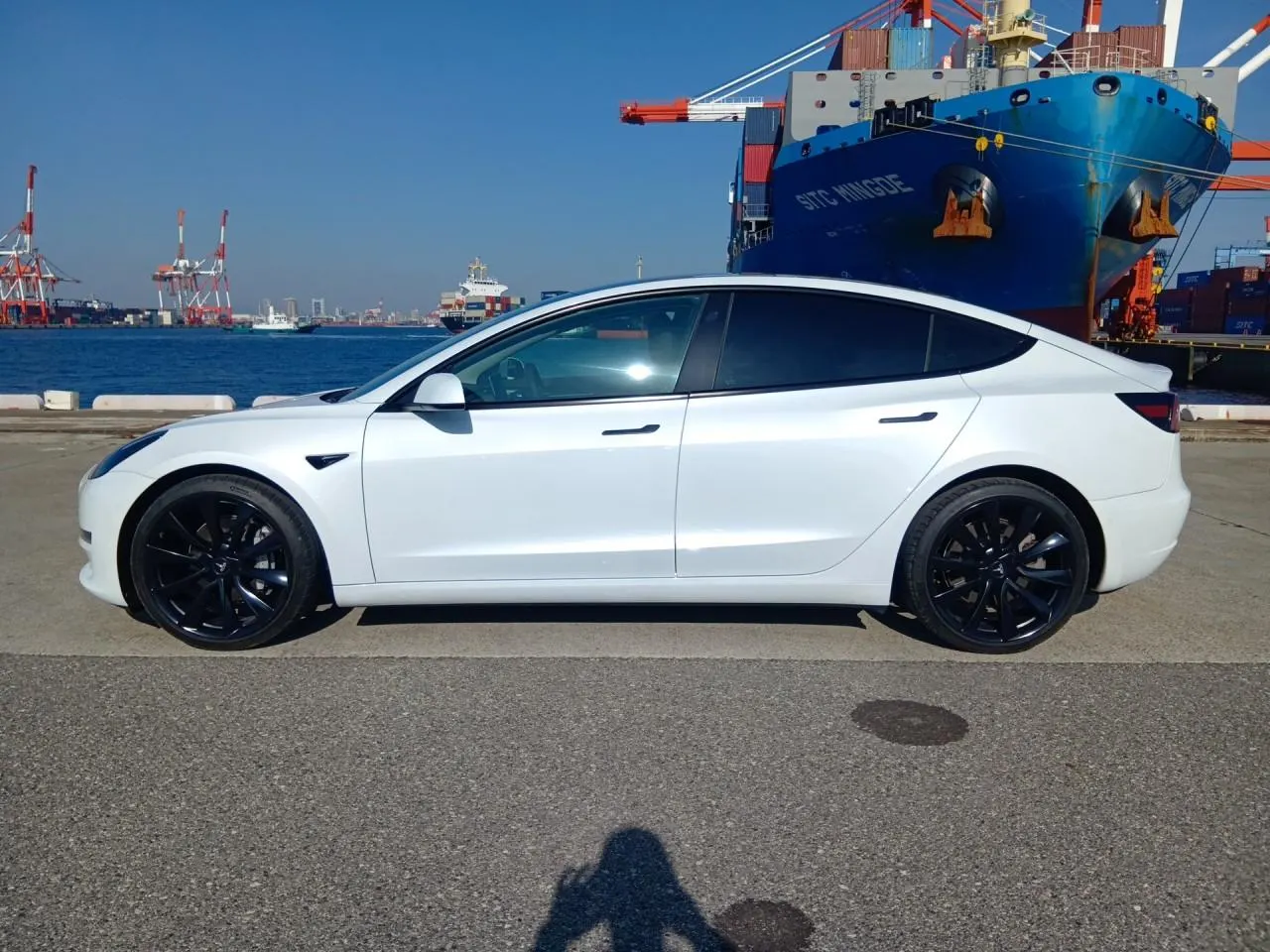 2021 Tesla Model 3 AWD Long Range - Refresh Model — photo 5