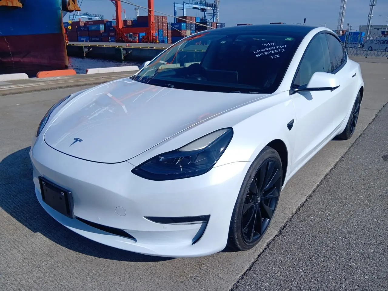 2021 Tesla Model 3 AWD Long Range - Refresh Model — photo 4