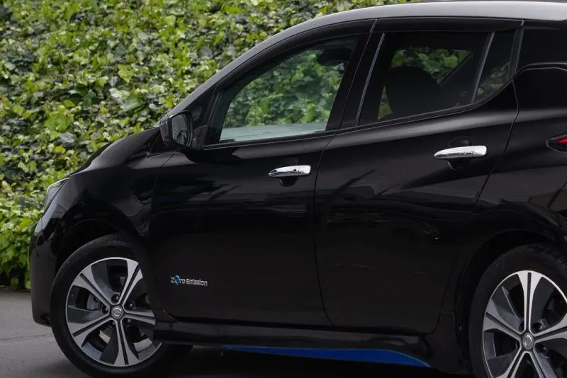 2018 Nissan Leaf 40G (40kWh) — photo 7