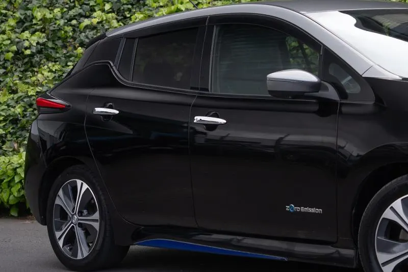 2018 Nissan Leaf 40G (40kWh) — photo 6