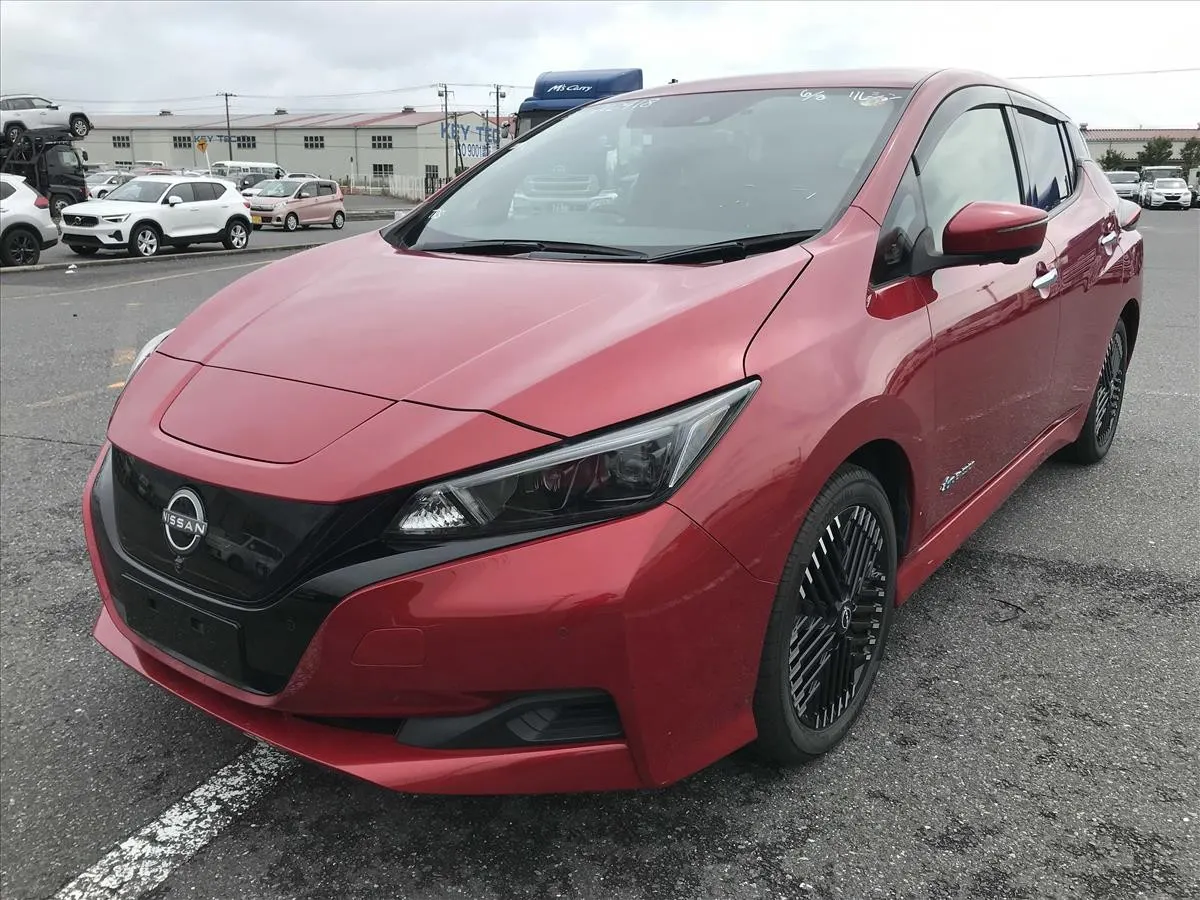 2022 Nissan Leaf X V Selection (40kWh) — photo 3