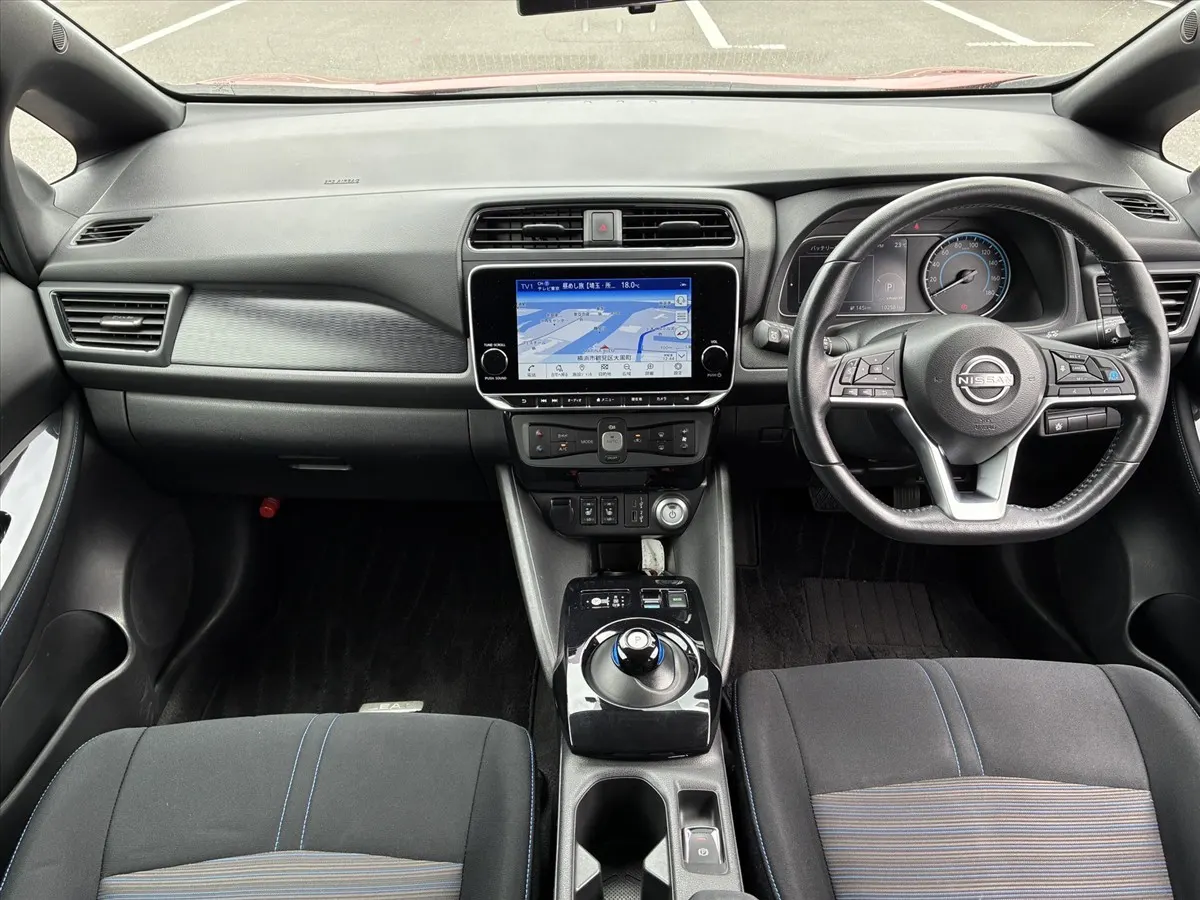 2022 Nissan Leaf X V Selection (40kWh) — photo 8