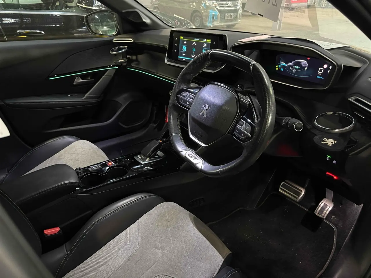 2020 Peugeot e-208 GT — photo 7