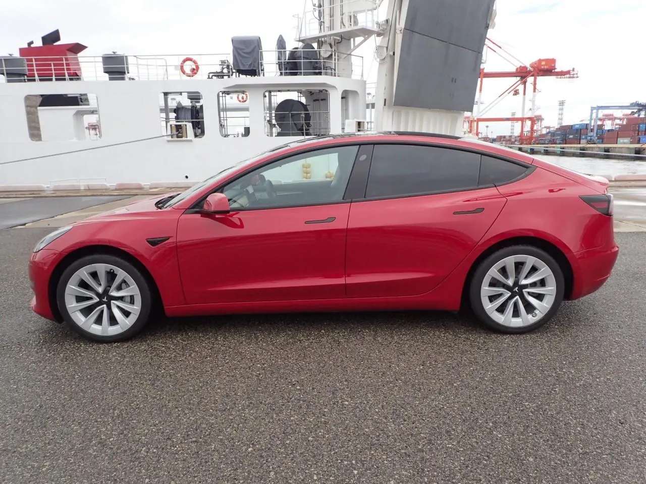 2021 Tesla Model 3 AWD Long Range - Refresh Model — photo 4
