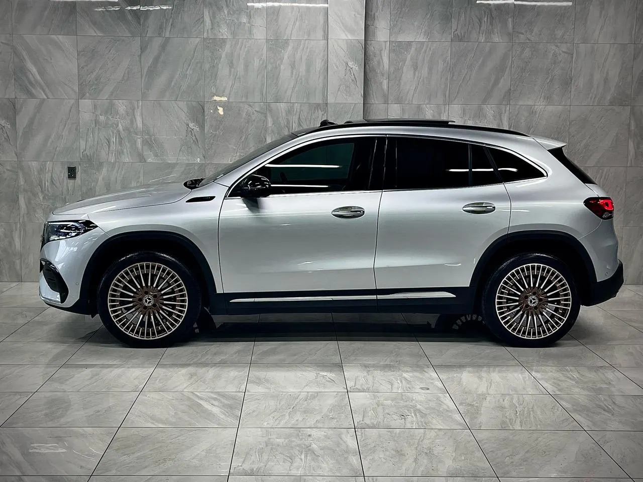 2022 Mercedes-Benz EQA 250 Edition One, photo 8