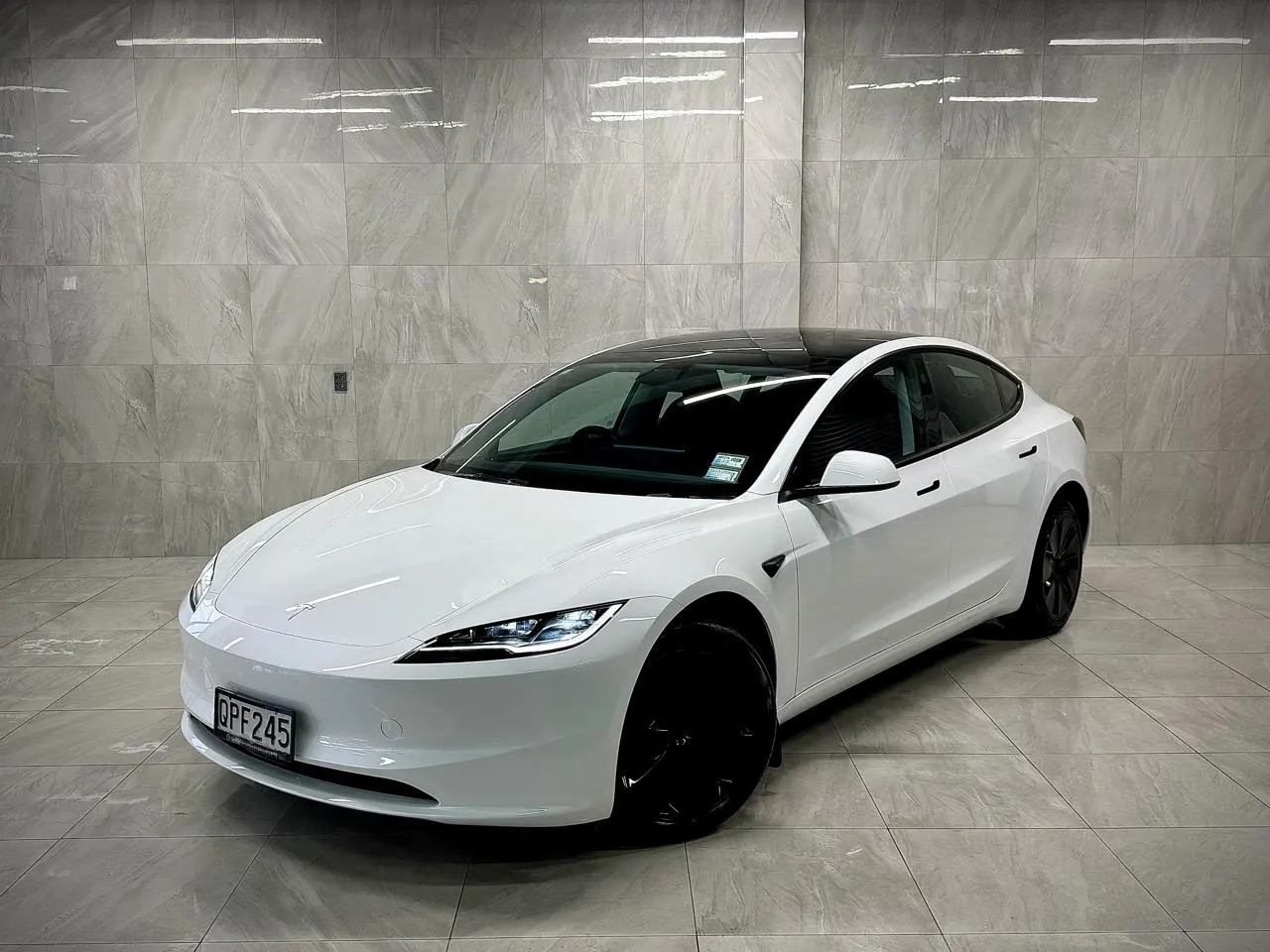 2024 Tesla Model 3 Long Range AWD — photo 7