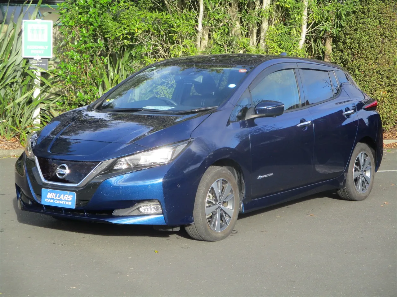 2021 Nissan Leaf X (62kWh) — photo 5