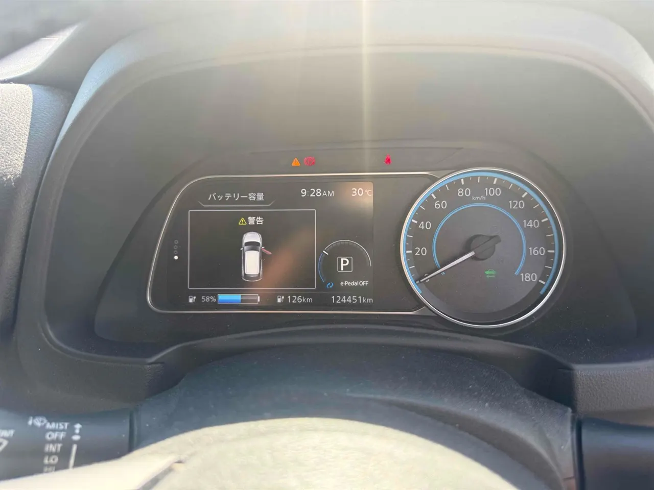 2018 Nissan Leaf 40G SOH81% (40kWh) — photo 6