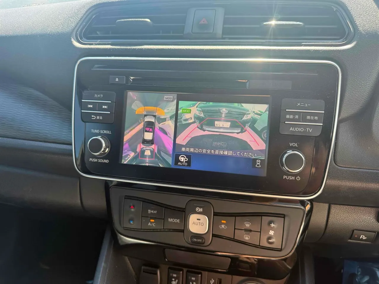 2018 Nissan Leaf 40G SOH81% (40kWh) — photo 7