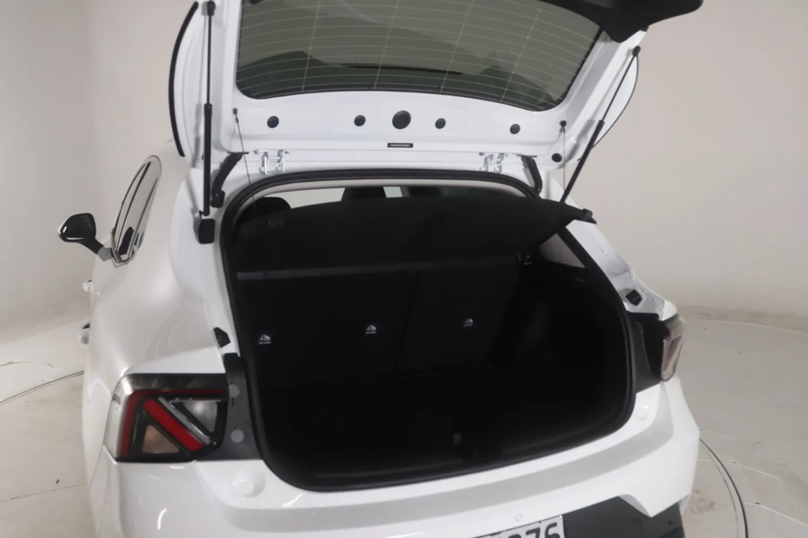 2026 MG 4 Essence 54Kwh/Ev/At, photo 5