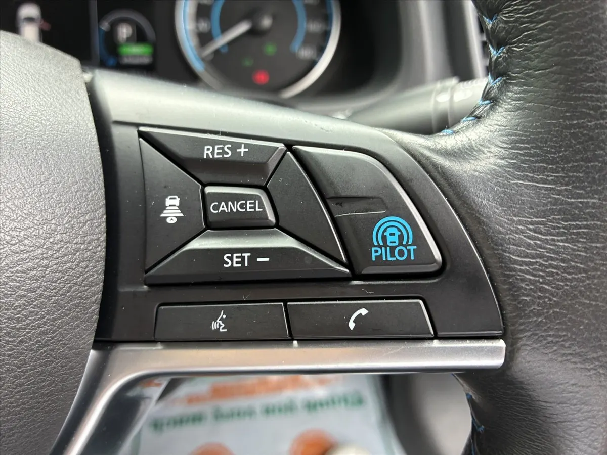 2023 Nissan Leaf e+ X (62kWh) — photo 8