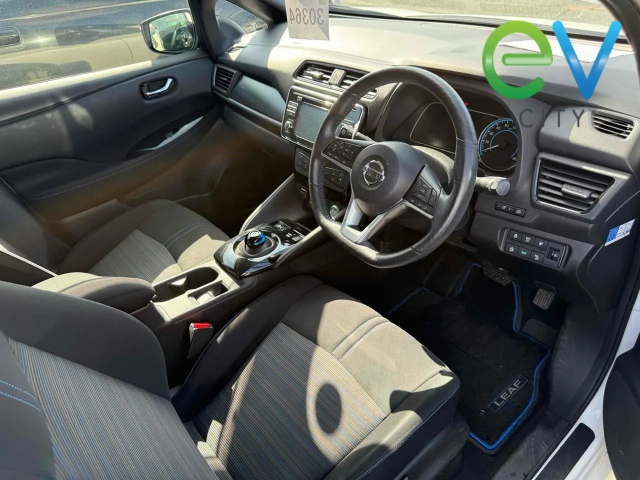 2018 Nissan Leaf X (40kWh) 360 Camera — photo 9