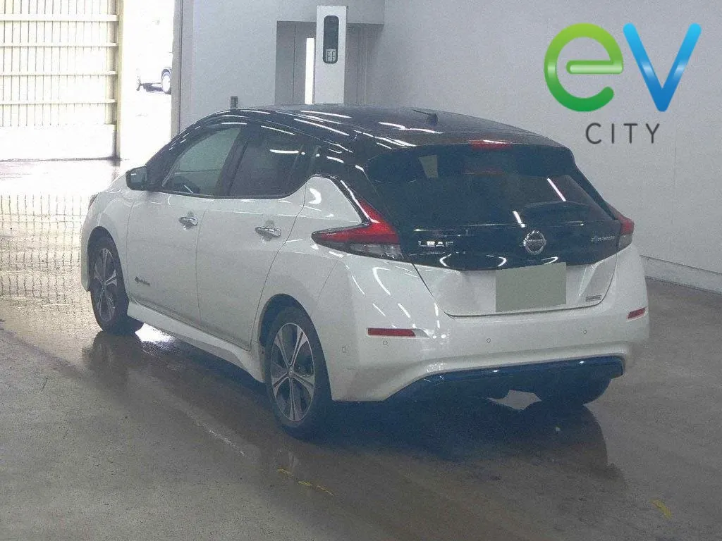 2018 Nissan Leaf X (40kWh) 360 Camera — photo 3