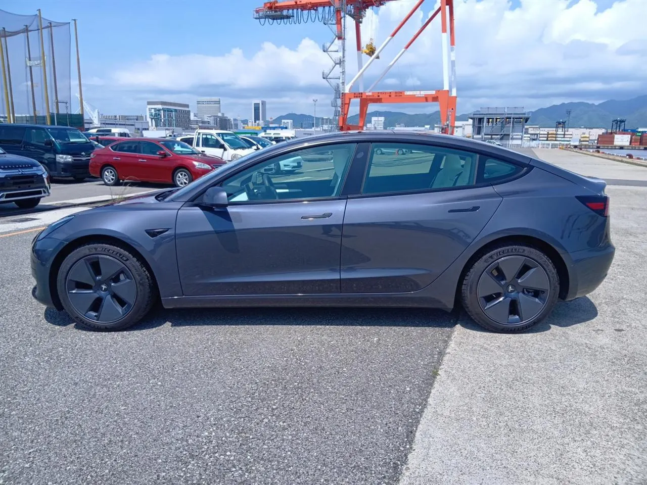 2021 Tesla Model 3 LFP RWD Refresh (60kWh) — photo 4