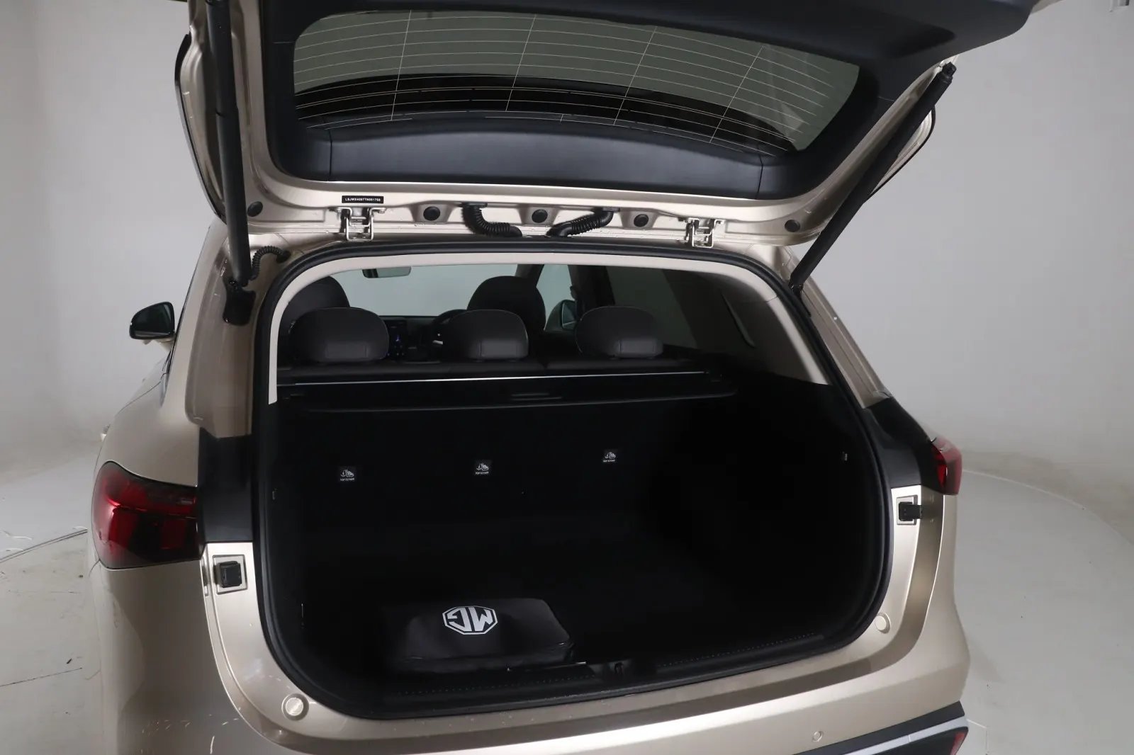 2026 MG S6 Essence 77KwH, photo 8