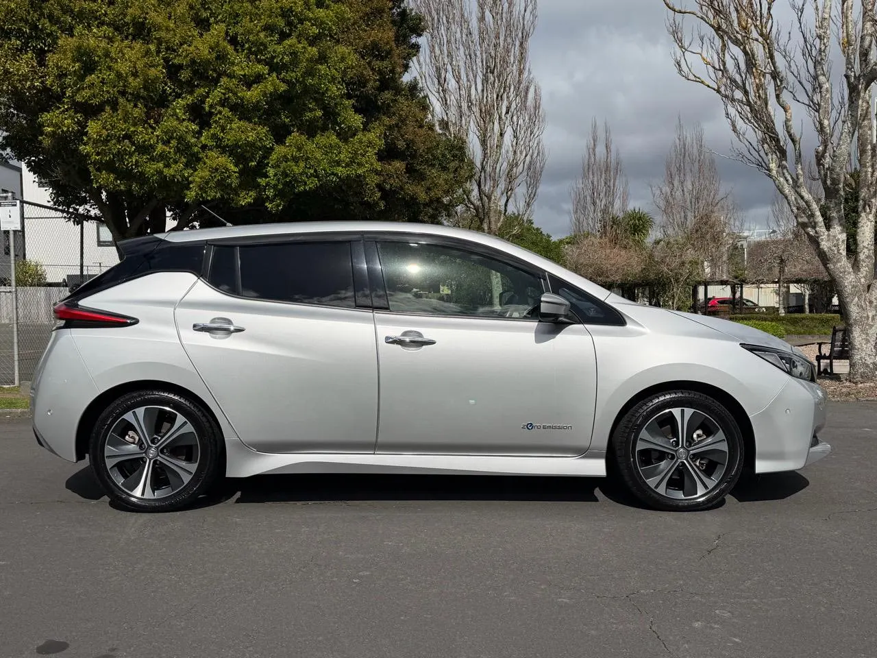 2017 Nissan Leaf 40kWh G 87% SOH (Top Spec) — photo 4