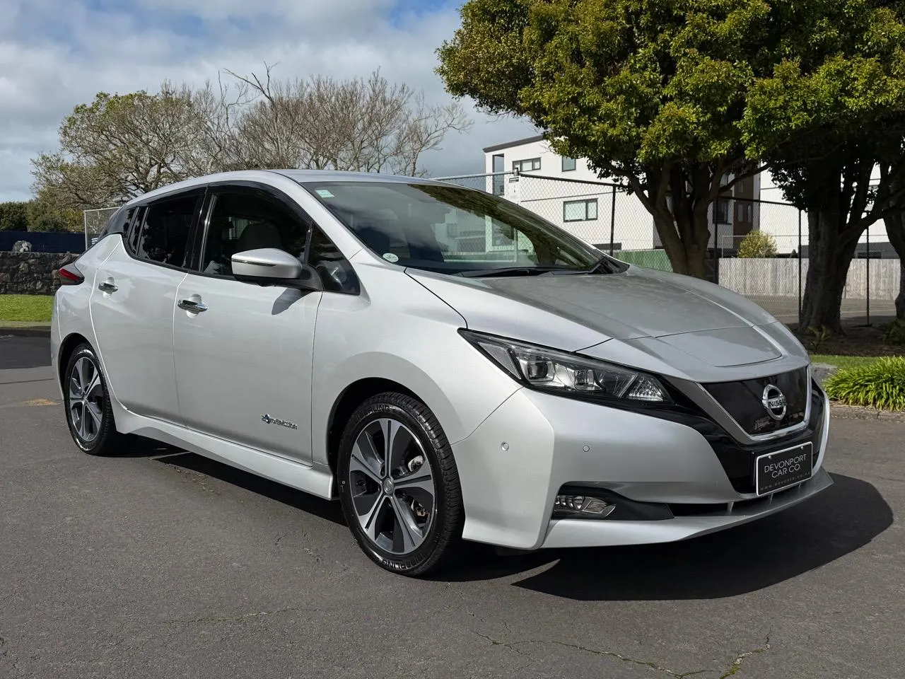 2017 Nissan Leaf 40kWh G 87% SOH (Top Spec) — photo 3