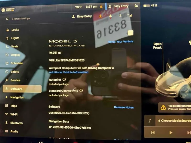 2021 Tesla Model 3 SR+ Refresh (55kWh LFP) — photo 8