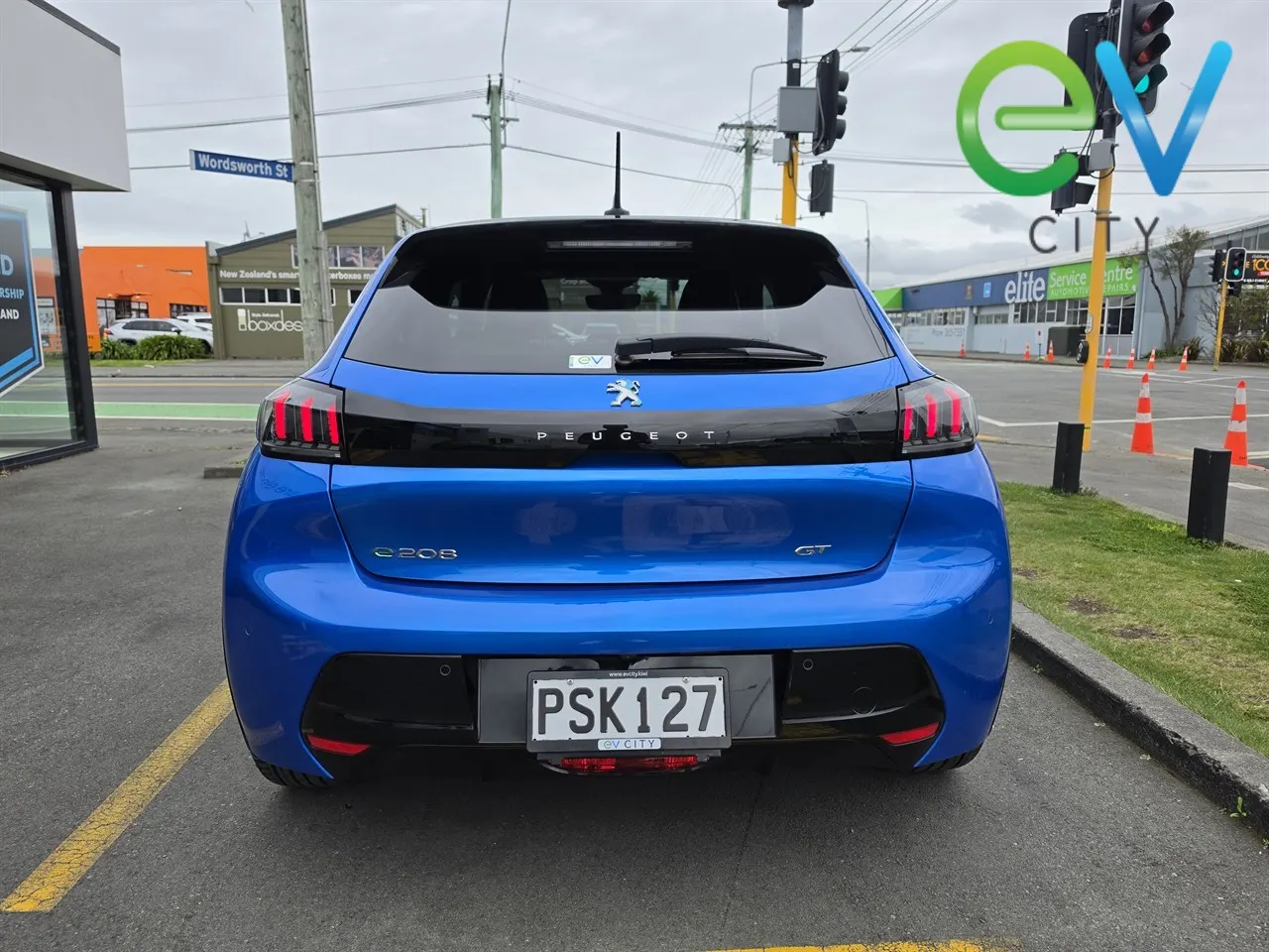 2020 Peugeot E-208 GT Line, photo 4
