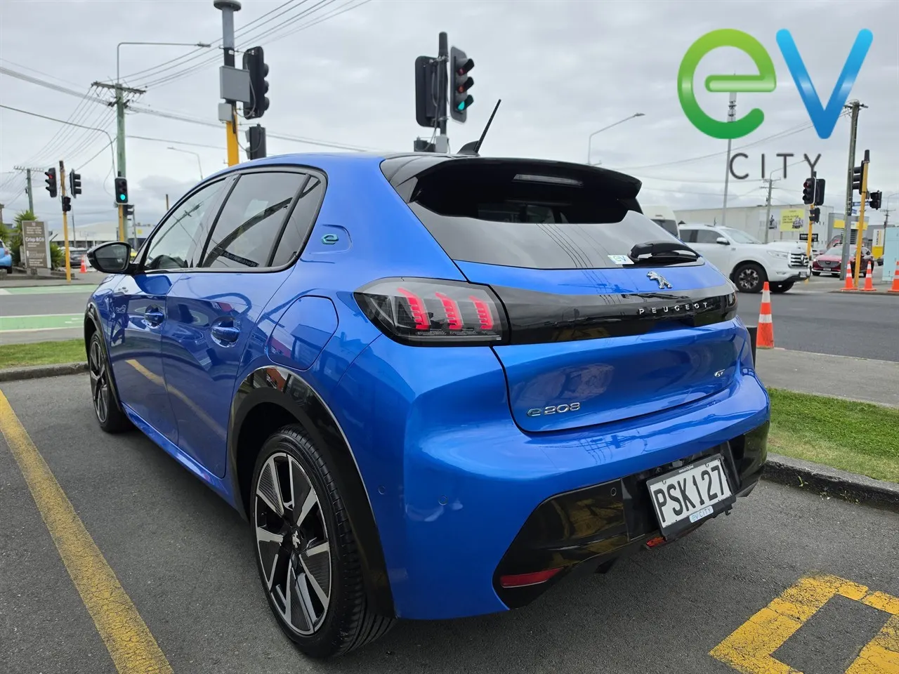 2020 Peugeot E-208 GT Line, photo 5