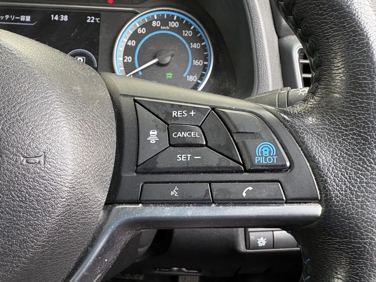 2019 Nissan Leaf X (40kWh), photo 8