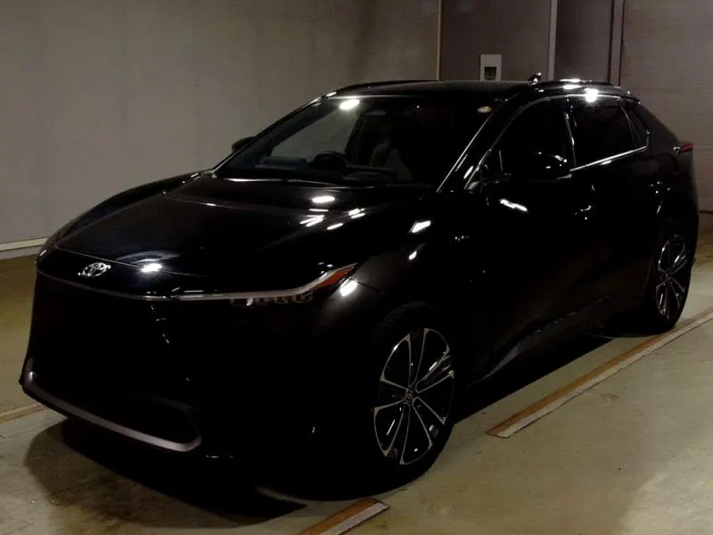 2023 Toyota BZ4X Z 4WD Dual Motor (71kWh) — photo 2