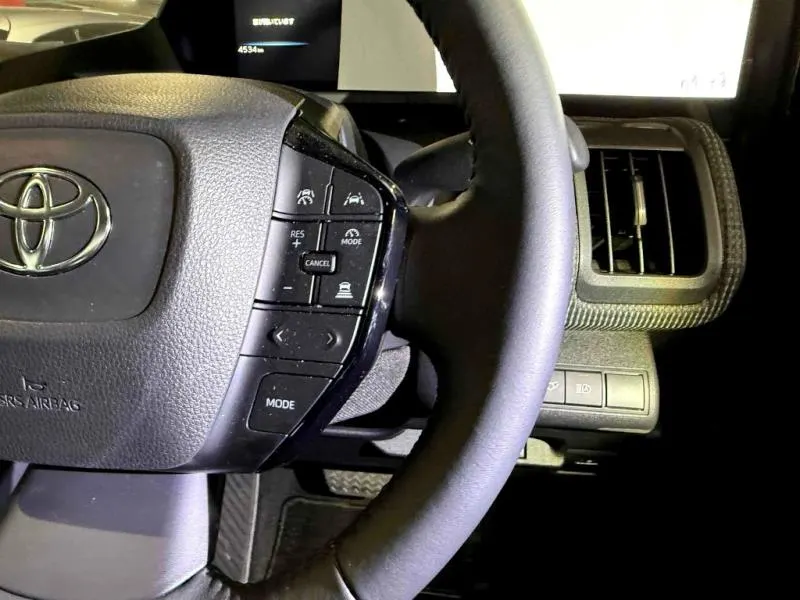 2023 Toyota BZ4X Z 4WD Dual Motor (71kWh) — photo 7