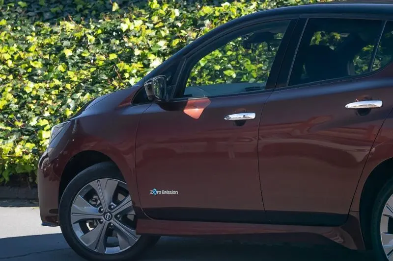 2021 Nissan Leaf e+ G (62kWh) — photo 7