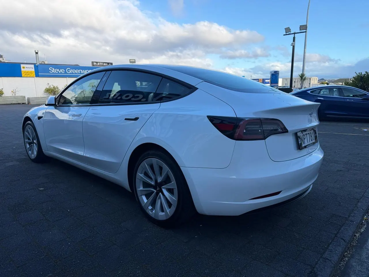 2021 Tesla Model 3 RWD LFP Refresh (60kWh) — photo 7
