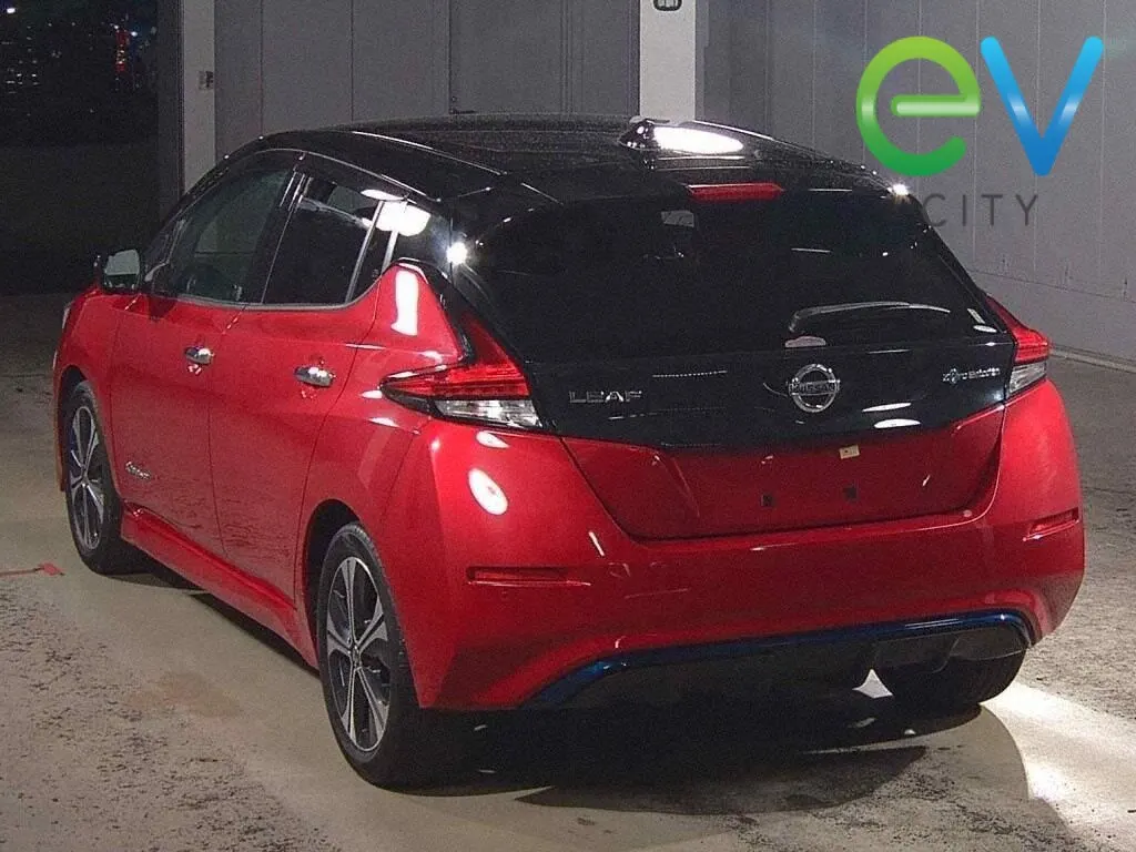 2021 Nissan Leaf X (40kWh) with Pro Pilot — photo 3