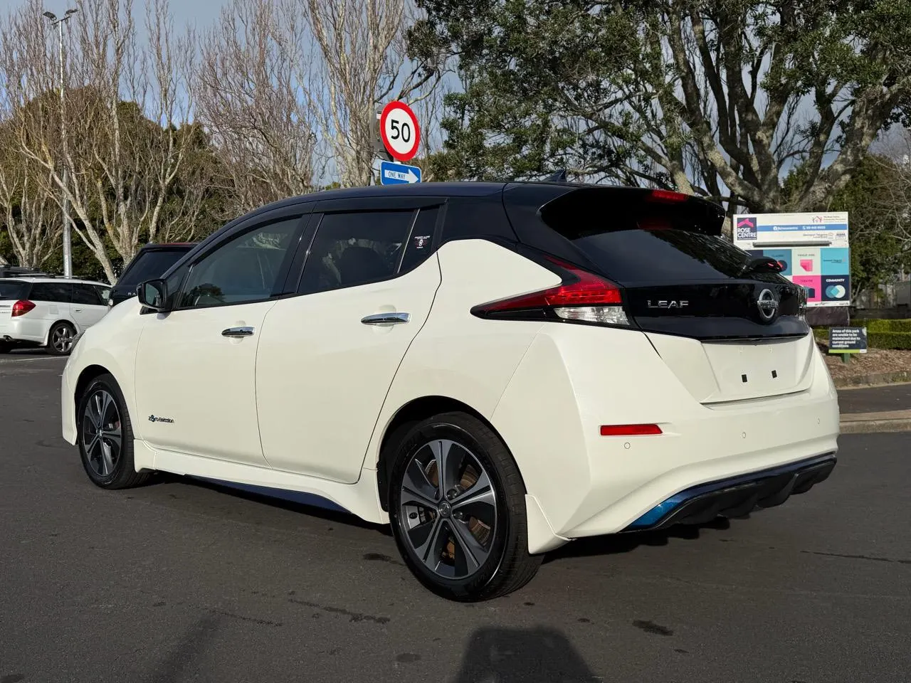 2018 Nissan Leaf 40kWh Leather Bose — photo 7