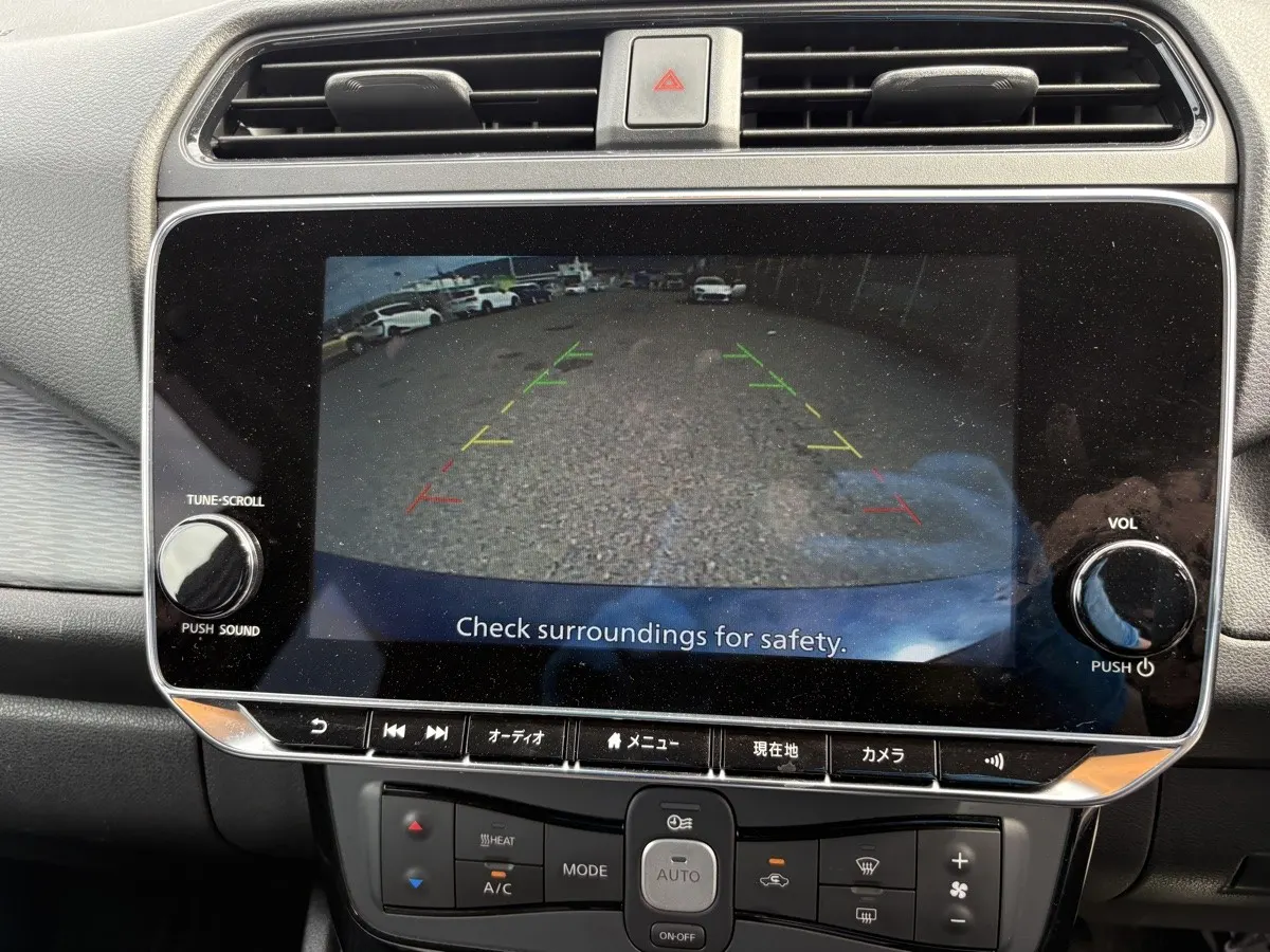2022 Nissan Leaf X (40kWh), photo 8
