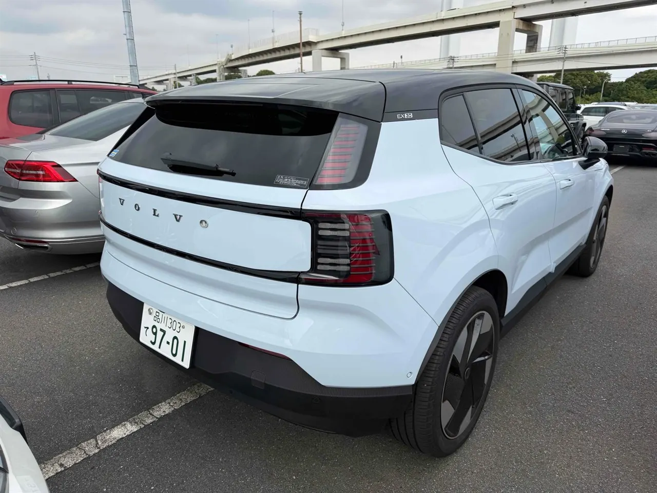 2024 Volvo EX30 Ultra Single Motor Extended Range — photo 4