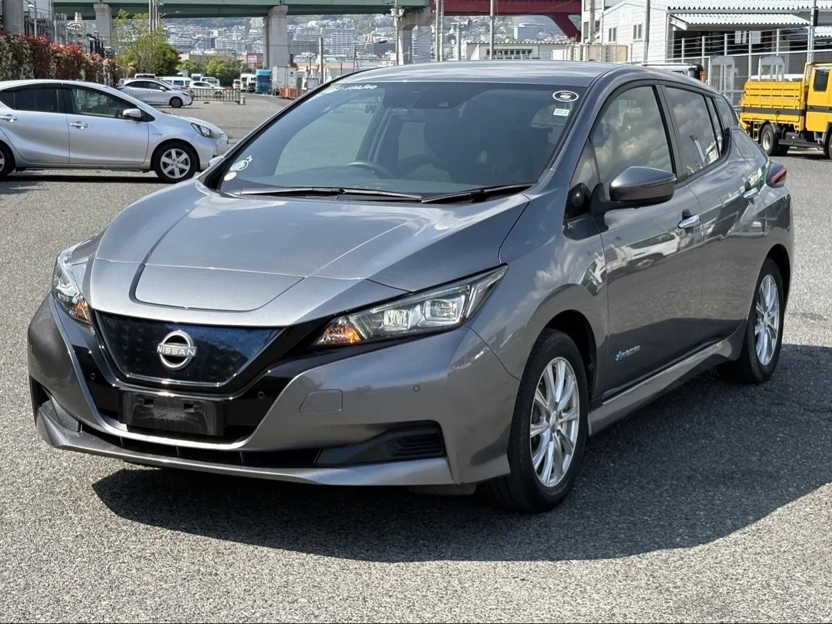 2022 Nissan Leaf S (40kWh) — photo 3