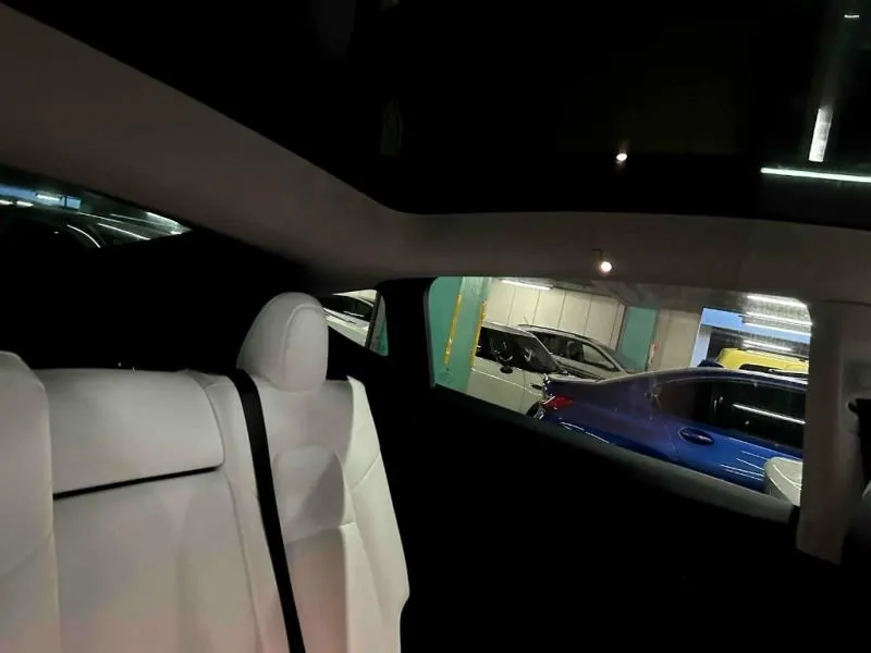 2022 Tesla Model Y (60kWh), photo 7