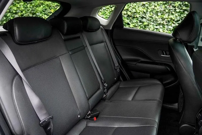 2024 Hyundai Kona Elite 64kWh — photo 12