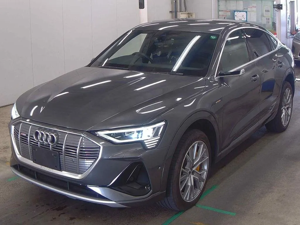 2020 Audi E-Tron Sportback 55 Quattro 1st Edition — photo 2