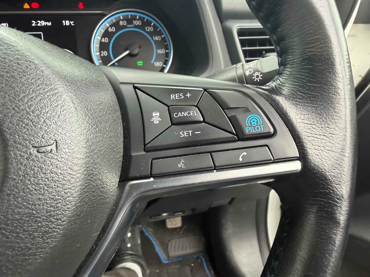2018 Nissan Leaf 40X (40kWh), photo 6
