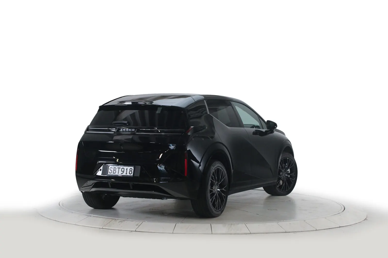 2026 Zeekr X AWD, photo 2